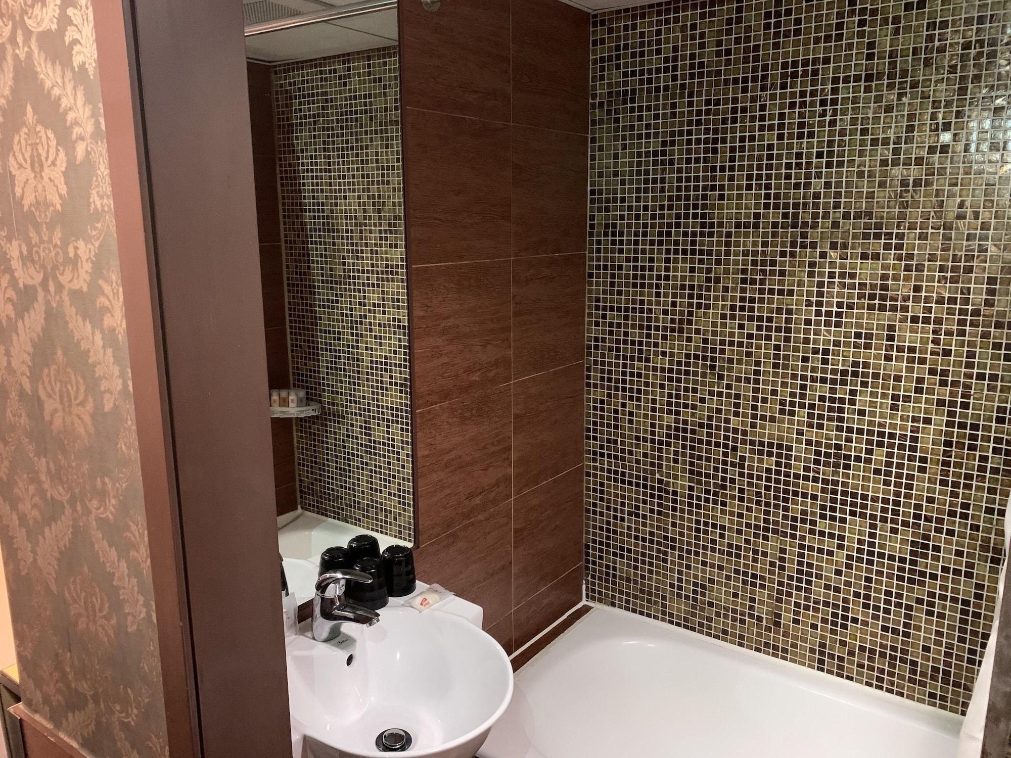 Ramada Grand Tsim Sha Tsui Hotel Hong Kong Luaran gambar