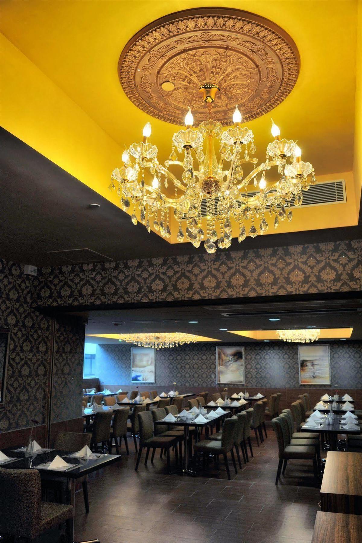 Ramada Grand Tsim Sha Tsui Hotel Hong Kong Luaran gambar